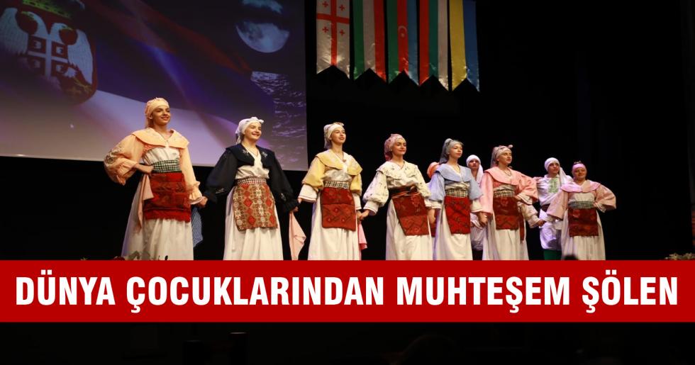 DÜNYA ÇOCUKLARINDAN MUHTEŞEM ŞÖLEN