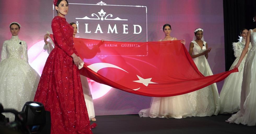 Dilamed Moda evi’nden Türkiye’nin İncileri Ödül Töreni’nde muhteşem defile!