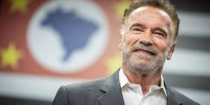 Schwarzenegger’den koronavirüsle mücadeleye 1 milyon dolar bağışladı!