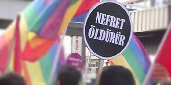 Gökkuşağı’nın Bir Rengi Daha Soldu, İzmir’de Trans Birey İntihar Etti