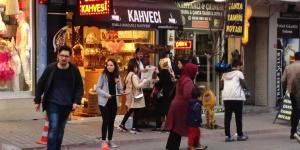 KAHVENİN GENÇ MUCİDİ