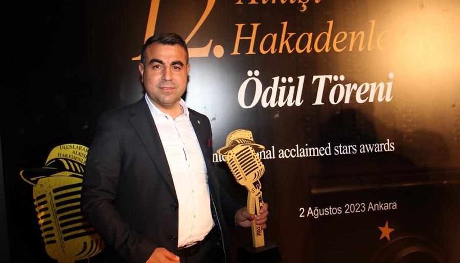 ERKAN ÇAM’A ALKIŞI HAKEDENLER ÖDÜLÜ