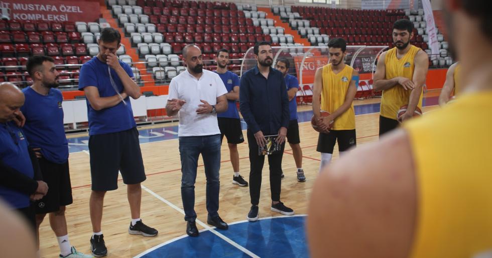 Kuyumcuların basket takımı TBL 1. Lig’de dikkat çekiyor