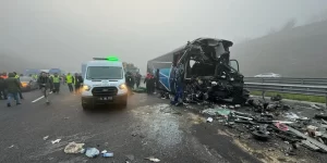 İstanbul yönüne ulaşım durdu: Kuzey Marmara Otoyolu’nda zincirleme kaza; 10 ölü, 59 yaralı