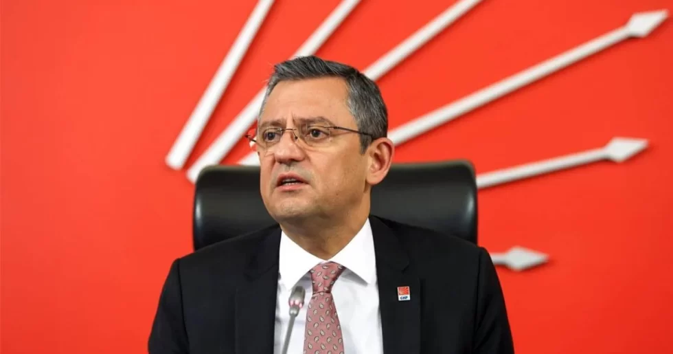 Özgür Özel 14 Ocak’ı işaret etti: CHP’den ‘anayasa mitingi’