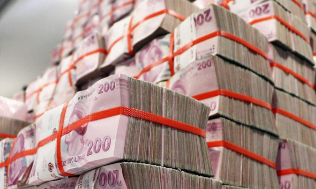 Yeni 200 ve 50 TL’lik banknotlar tedavüle girdi!