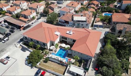 Ünlülerin yeni gözdesi, Five Diamonds Hotels İzmir Alaçatı’da açıldı