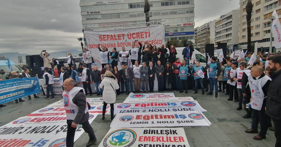 Çalışan ve emekli sendikalarından İzmir’de ortak eylem