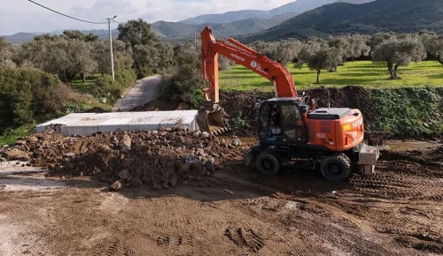 Mahalleli istedi, Tire Belediyesi yaptı