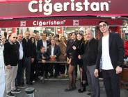 Ünlüler Ciğeristan’da can ciğer oldular