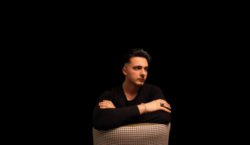 Burak Can Sarı kimdir?