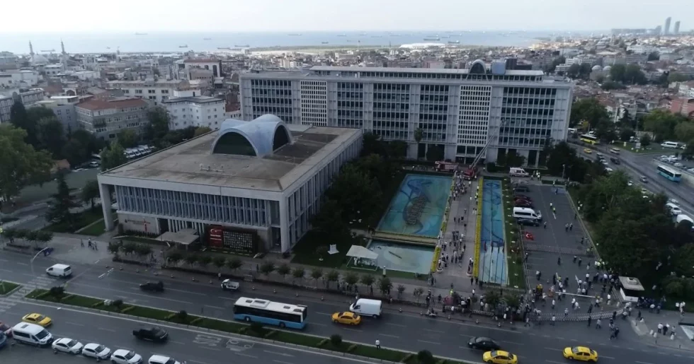 İBB’ye 5. dalga operasyonu