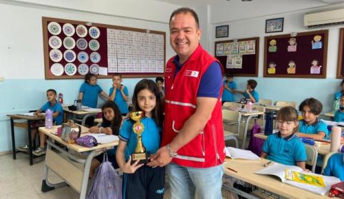 Rasim Kirazoğlu İlkokulu Öğrencisi Çağla Ülker, Rekor Kan Bağışıyla Örnek Oldu