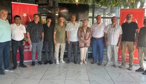 YGD, ‘Gazeteciler ve Basın Bayramı’nı bir kahvaltı ile kutladı