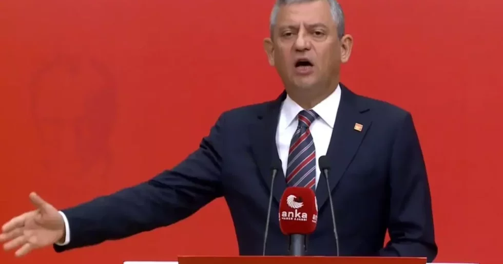 Özel’den AK Partili Mücahit Birinci iddiası: 2 milyon dolar ver dışarı çık