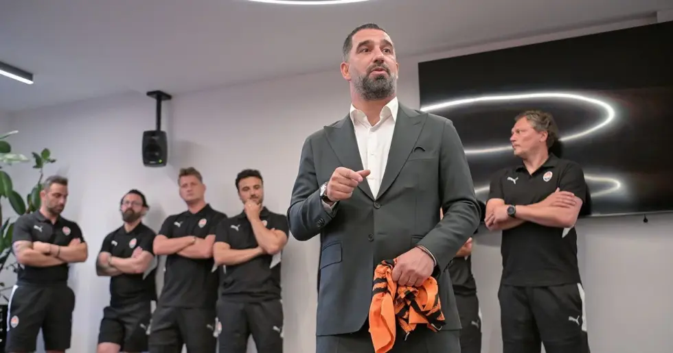 Arda Turan Ukrayna’da Tarih Yazıyor