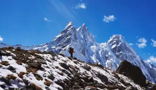Everest Dağı’nda kar fırtınası