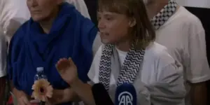 Greta Thunberg Yunanistan’da
