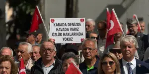 Astsubaylar İzmir’de Ses Yükseltti
