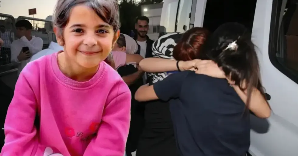 Cezaevinden Çıkan Güran Ailesi Üyeleri, Narin’in Mezarını Ziyaret Etti