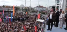 Özgür Özel’den Çağlayan Adliyesi Önünde Sert Mesajlar