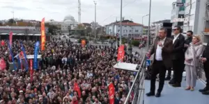 Özgür Özel’den Çağlayan Adliyesi Önünde Sert Mesajlar