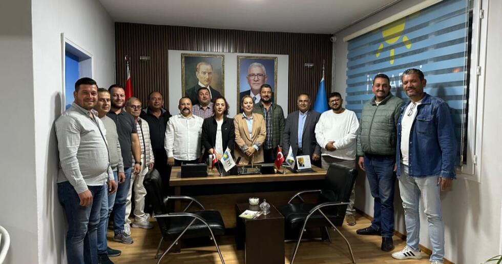 İYİ Parti Tire İlçe Başkanlığı Görev Dağılımını Açıkladı