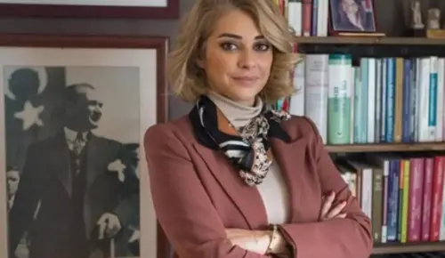 Feyza Altun “Gözaltı listesinde yokum” dediği anda alındı