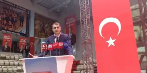 CHP İzmir İl Kongresi’nde Çağatay Güç’ün Yönetim Listesi Açıklandı