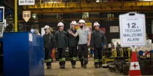 İzmir’de okul fabrikaya taşındı