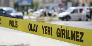 İzmir’de Sahipsiz Köpeğe Ateş Açmak İstedi, Yoldan Geçen Çifte İsabet Etti: 1 Ölü, 1 Yaralı