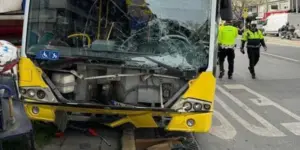 Kadıköy’de Alkollü İETT Şoförü Bariyerlere Çarptı: 2 Yaralı