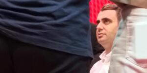 CHP İzmir İl Kongresi’nde Aday Çağatay Güç Kürsüde Bayıldı!