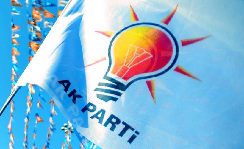 AK Parti’den İstifa Etti!