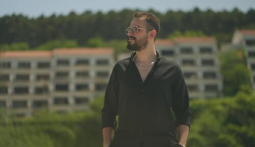 Ömer Dişli, Çok Yönlü Müzikal Yolculuğuyla Dikkat Çekiyor!