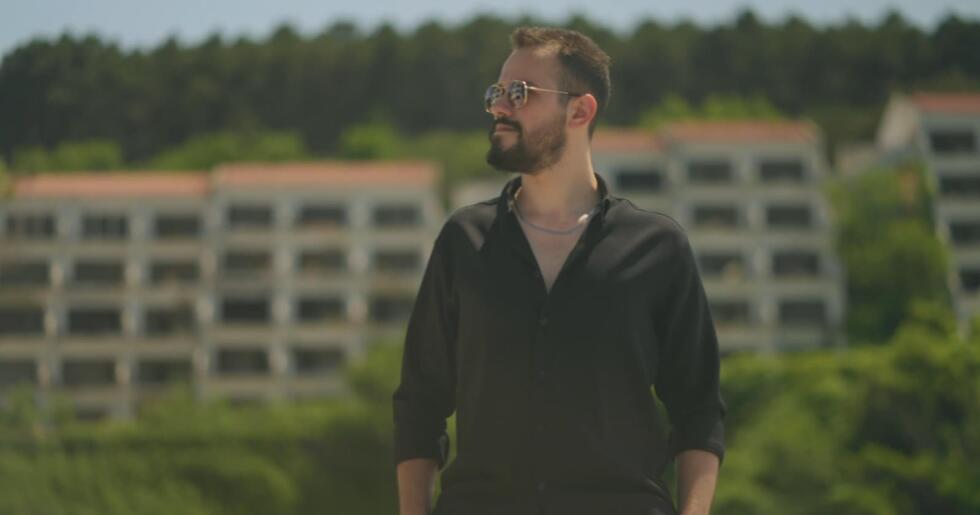 Ömer Dişli, Çok Yönlü Müzikal Yolculuğuyla Dikkat Çekiyor!