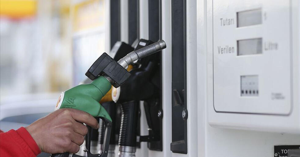 Akaryakıtta tabela değişiyor: Benzin ve motorine ÖTV zammı