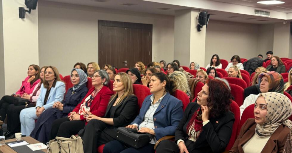 KA.DER KÜRSÜ GAZİANTEP’TE GENİŞ KATILIMLA GERÇEKLEŞTİ