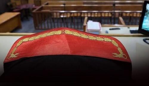 İzmir’de hakime WhatsApp’tan şantaj ve tehdide 1 tutuklama